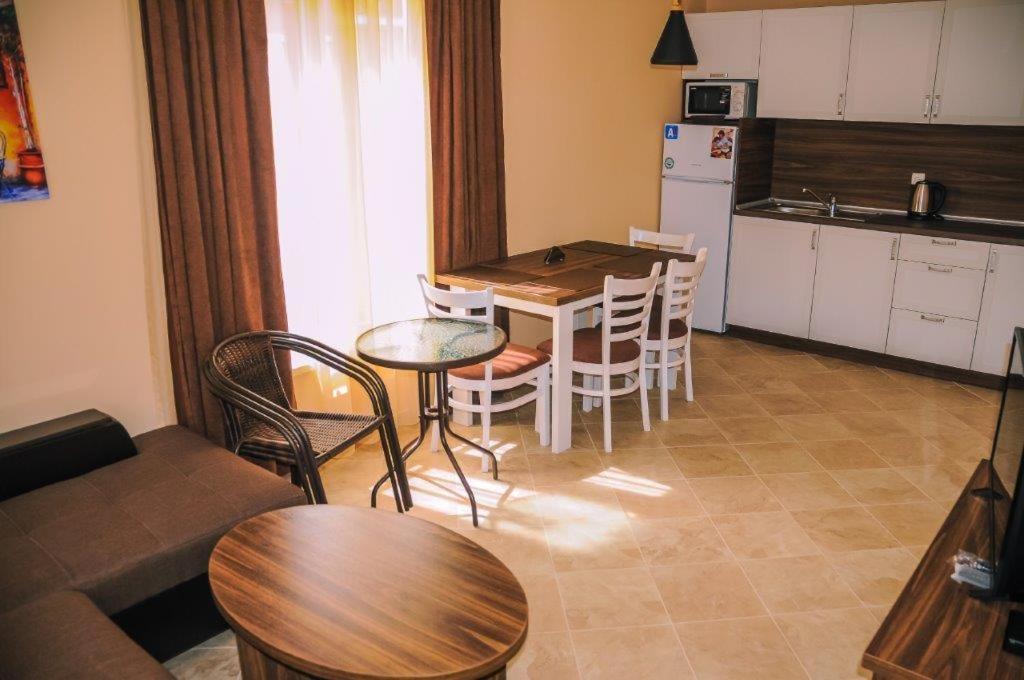 Apartments In Rif 3 拉夫达 外观 照片