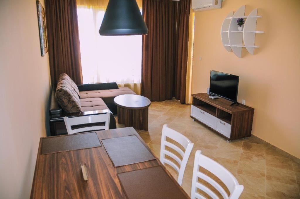 Apartments In Rif 3 拉夫达 外观 照片