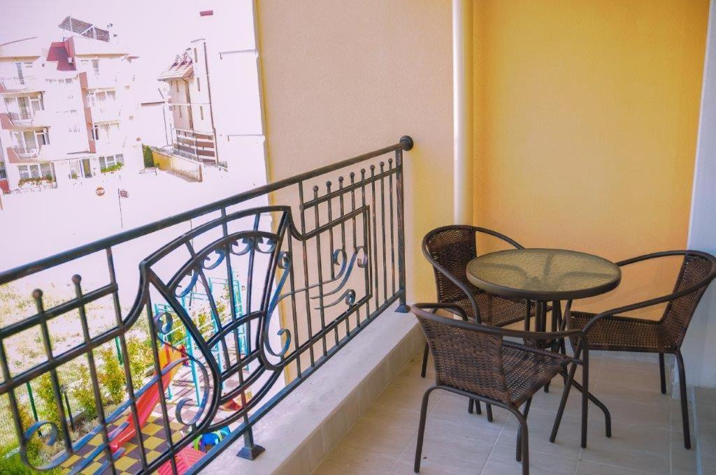 Apartments In Rif 3 拉夫达 外观 照片