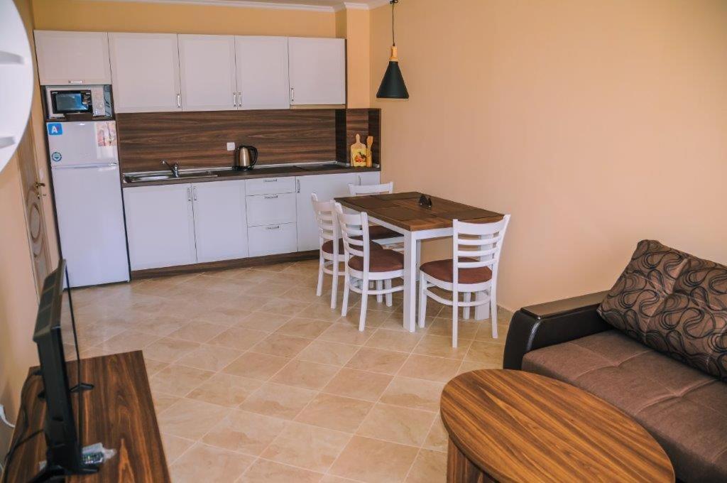 Apartments In Rif 3 拉夫达 外观 照片