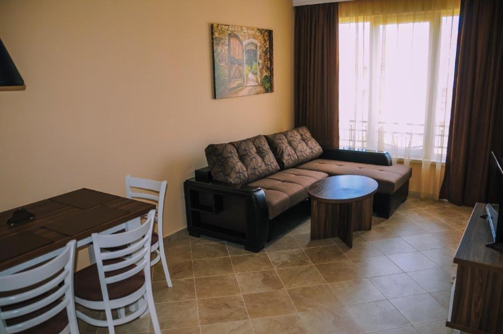 Apartments In Rif 3 拉夫达 外观 照片